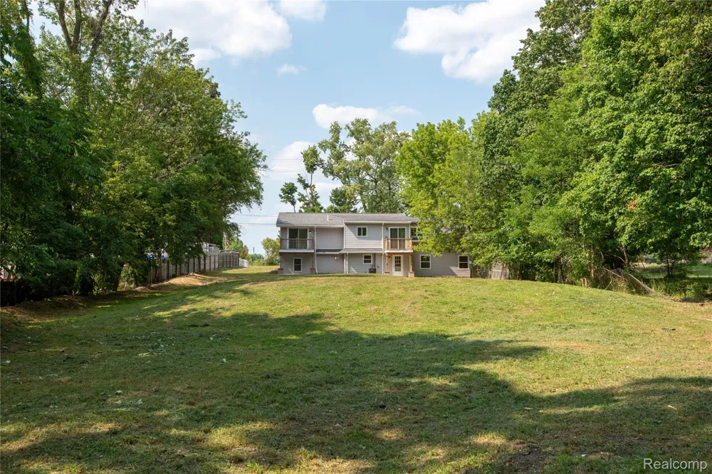 9174 Perry Road Atlas Township, MI 48411