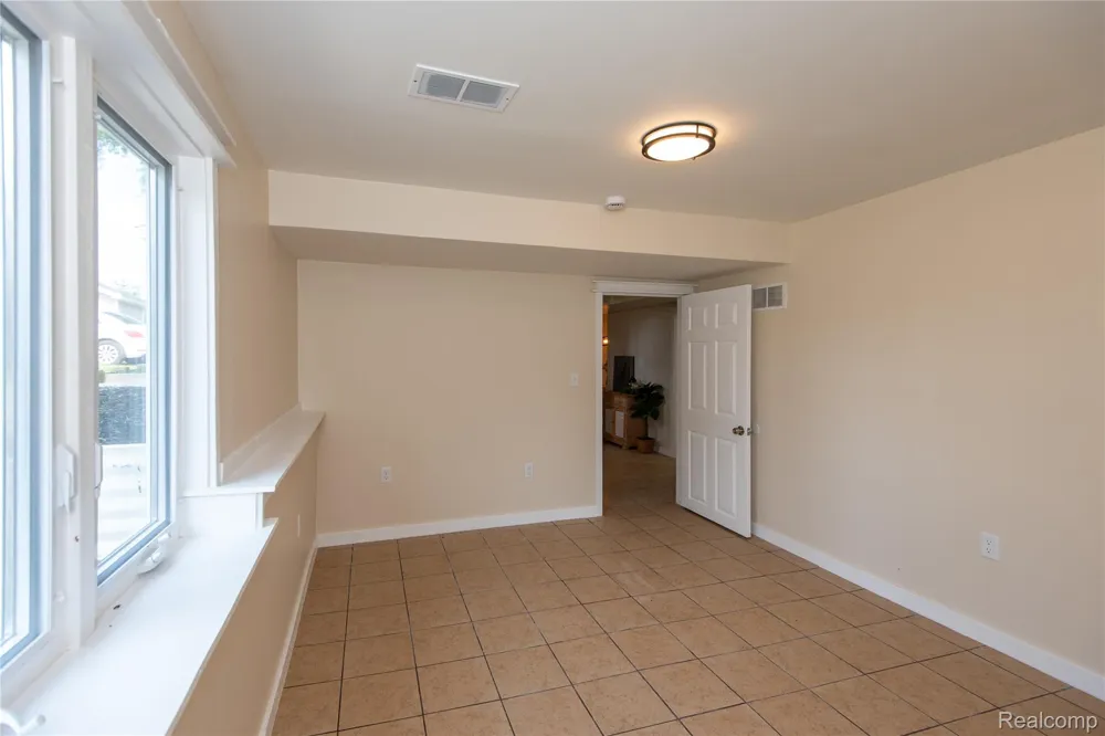 9174 Perry Road Atlas Township, MI 48411