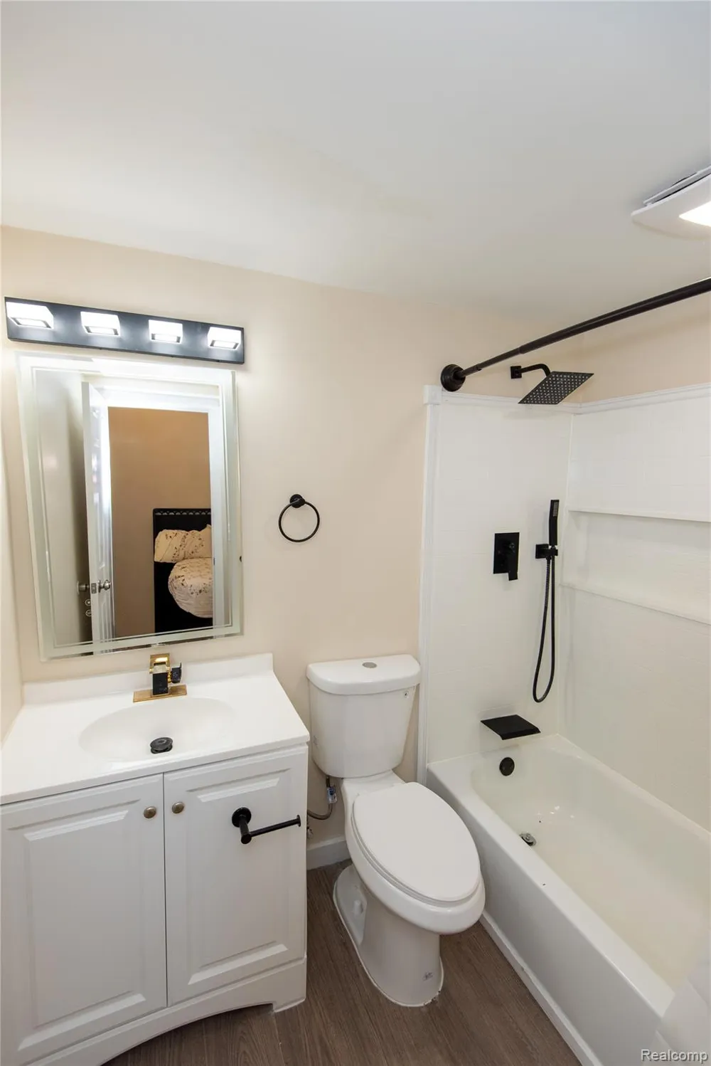 9174 Perry Road Atlas Township, MI 48411