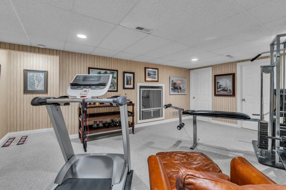 21521 Garrison Street Dearborn City, MI 48124