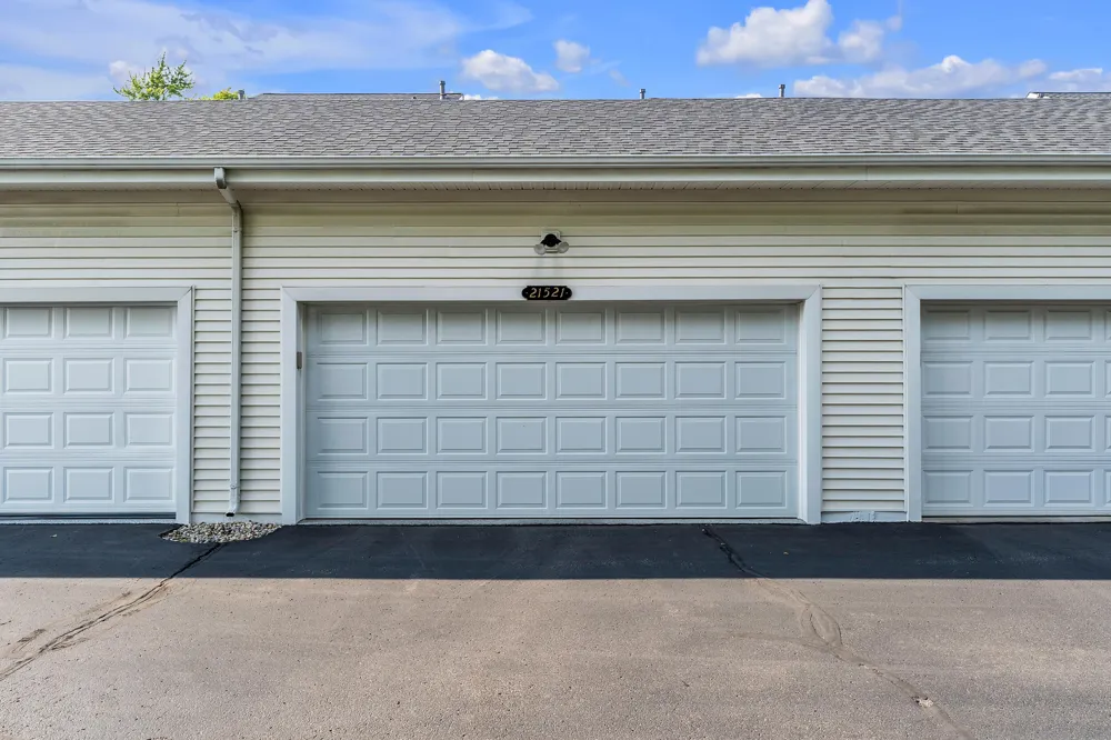 21521 Garrison Street Dearborn City, MI 48124