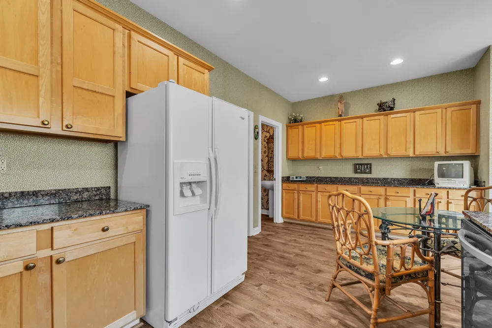 21521 Garrison Street Dearborn City, MI 48124
