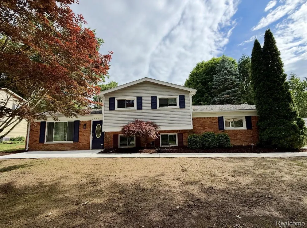 2360 Oklahoma Avenue Rochester Hills City, MI 48309