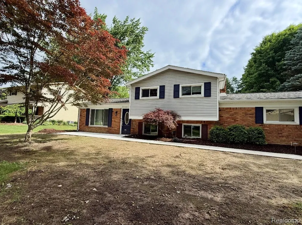 2360 Oklahoma Avenue Rochester Hills City, MI 48309
