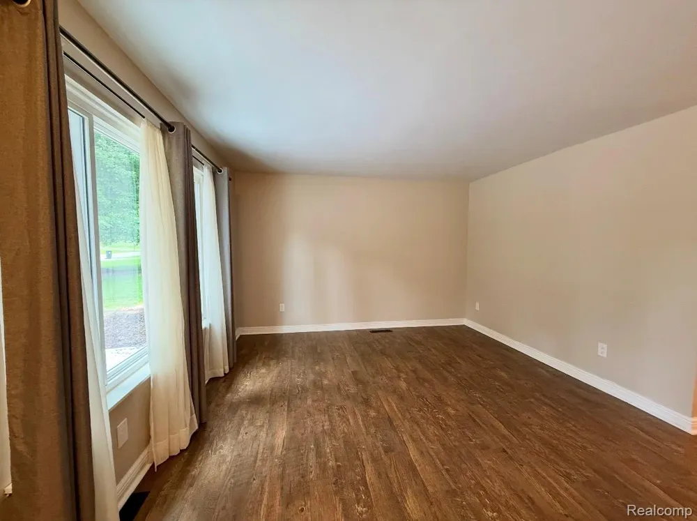 2360 Oklahoma Avenue Rochester Hills City, MI 48309