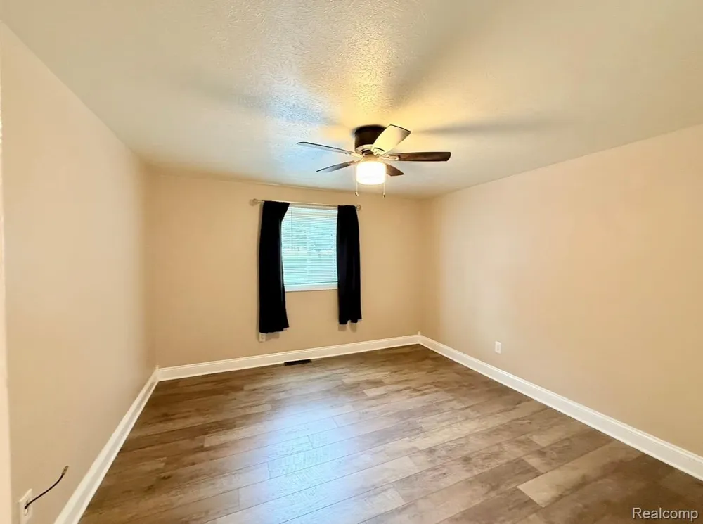 2360 Oklahoma Avenue Rochester Hills City, MI 48309