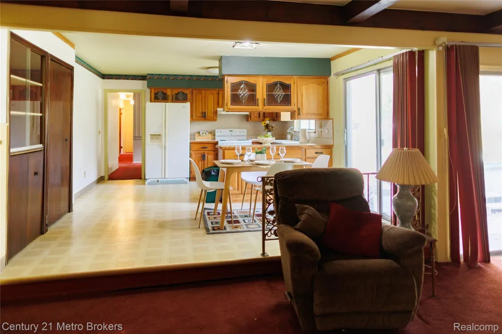 4394 Apache Drive Burton City, MI 48509