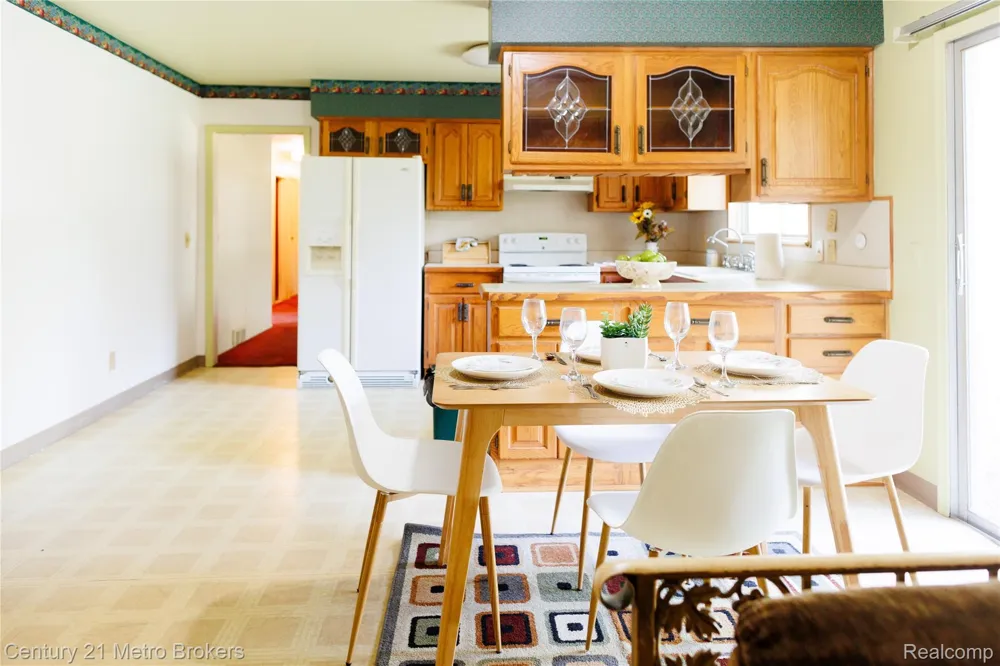 4394 Apache Drive Burton City, MI 48509