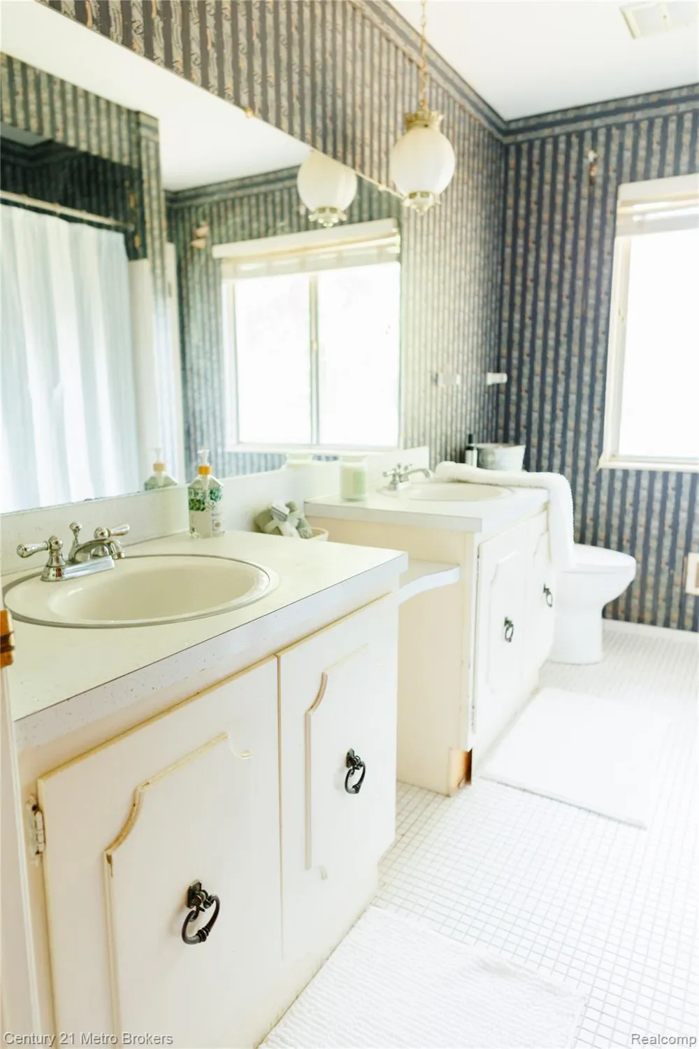 4394 Apache Drive Burton City, MI 48509