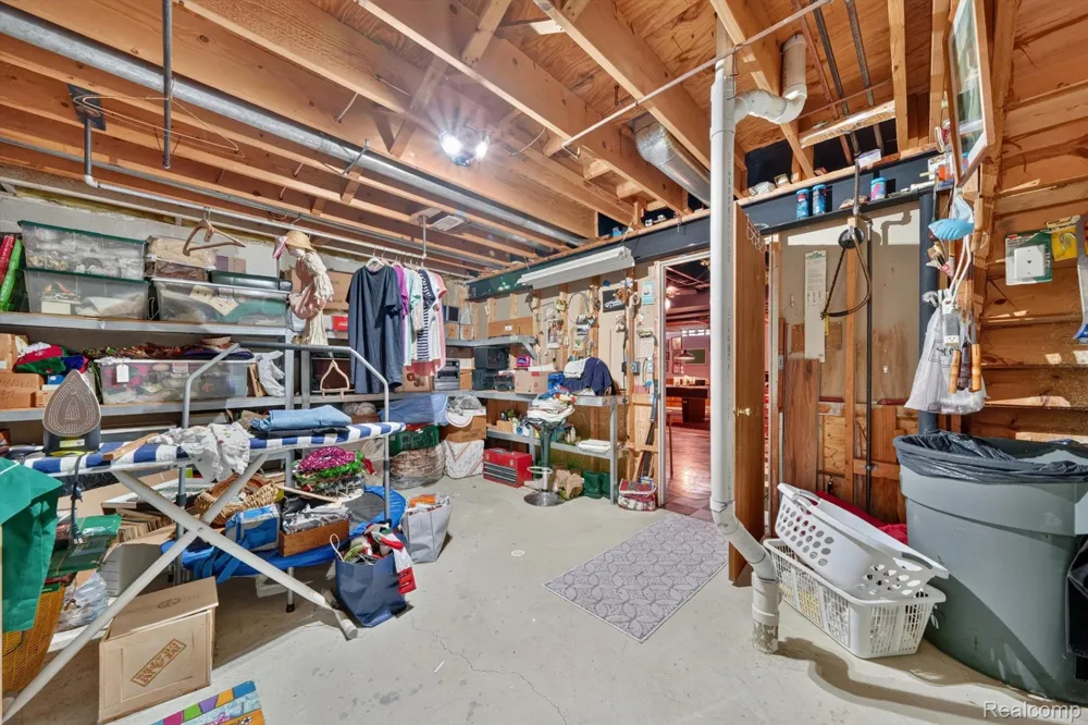 23553 Northport Drive Clinton Charter Township, MI 48036