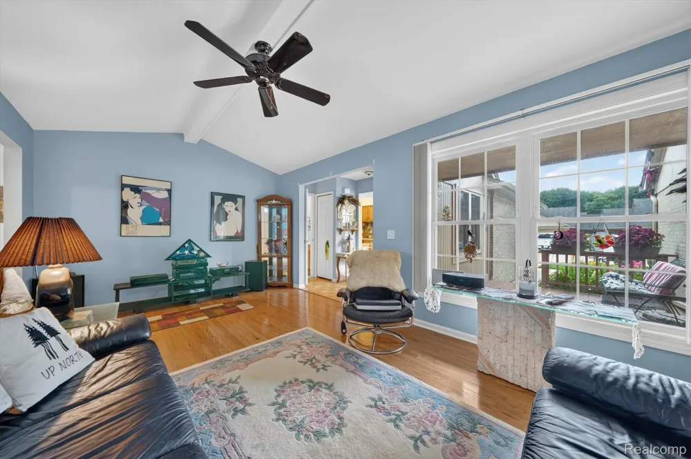 23553 Northport Drive Clinton Charter Township, MI 48036