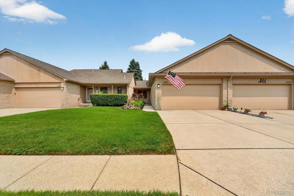 23553 Northport Drive Clinton Charter Township, MI 48036