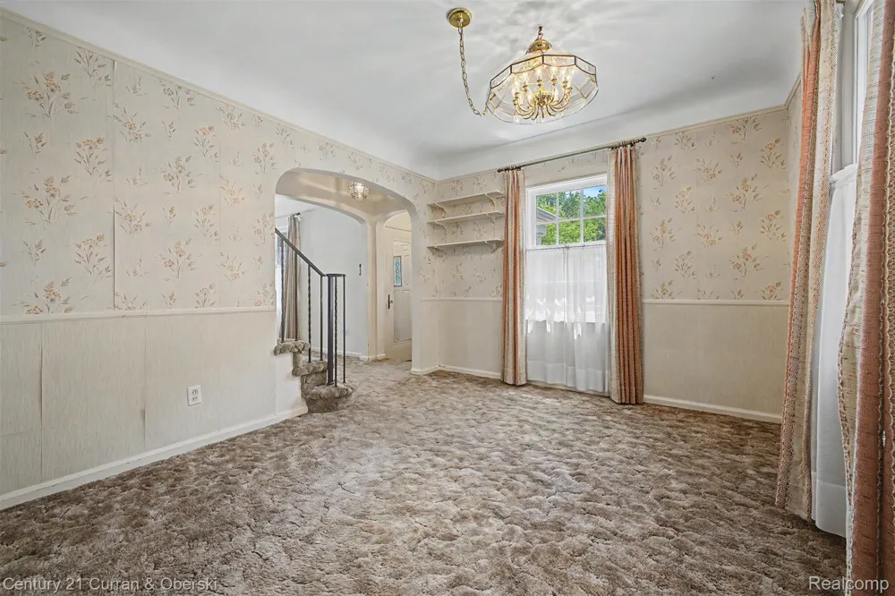19036 Outer Drive Dearborn City, MI 48128