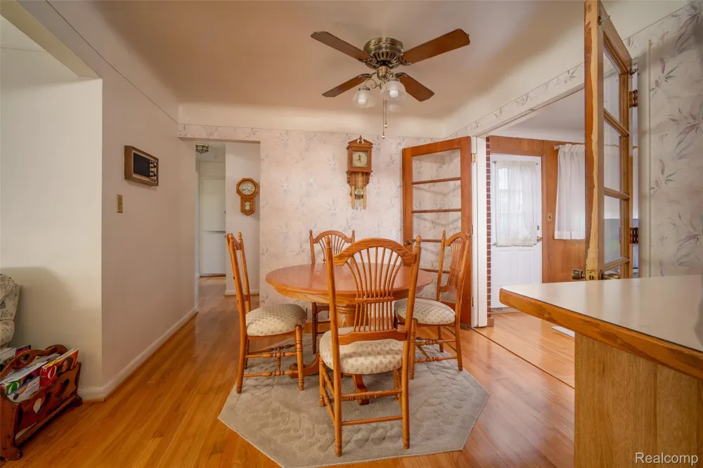 3458 Norwood Drive Trenton City, MI 48183