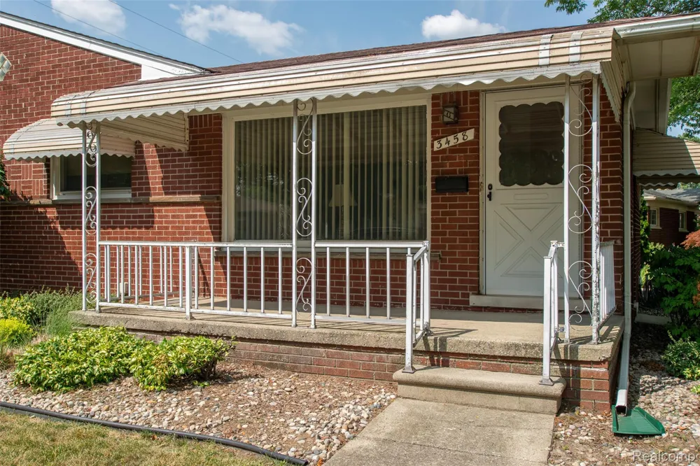 3458 Norwood Drive Trenton City, MI 48183