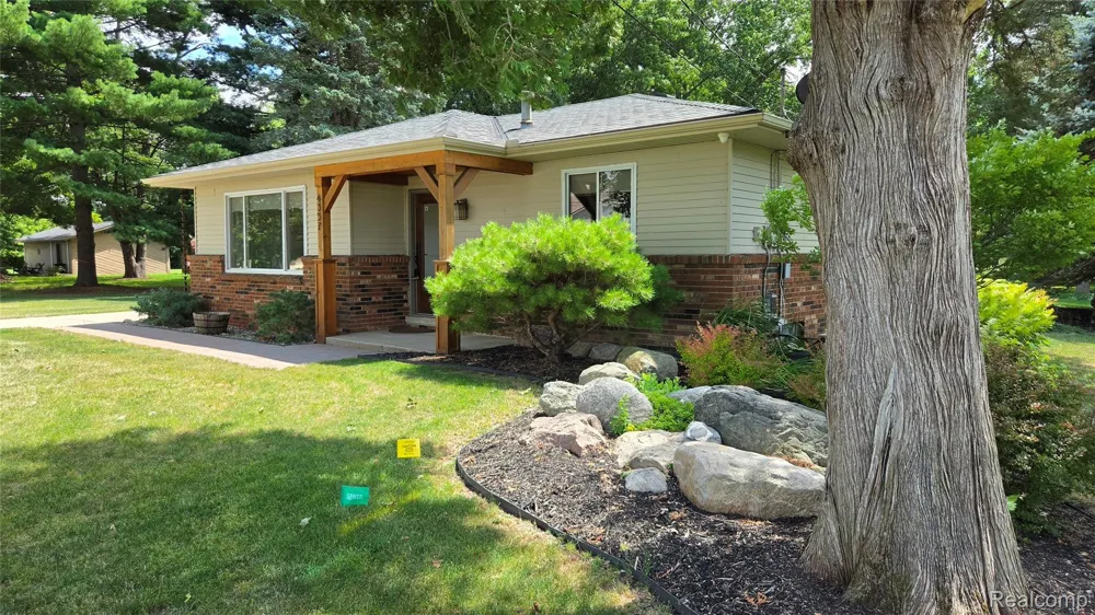 4357 Skusa Drive Genoa Township, MI 48116