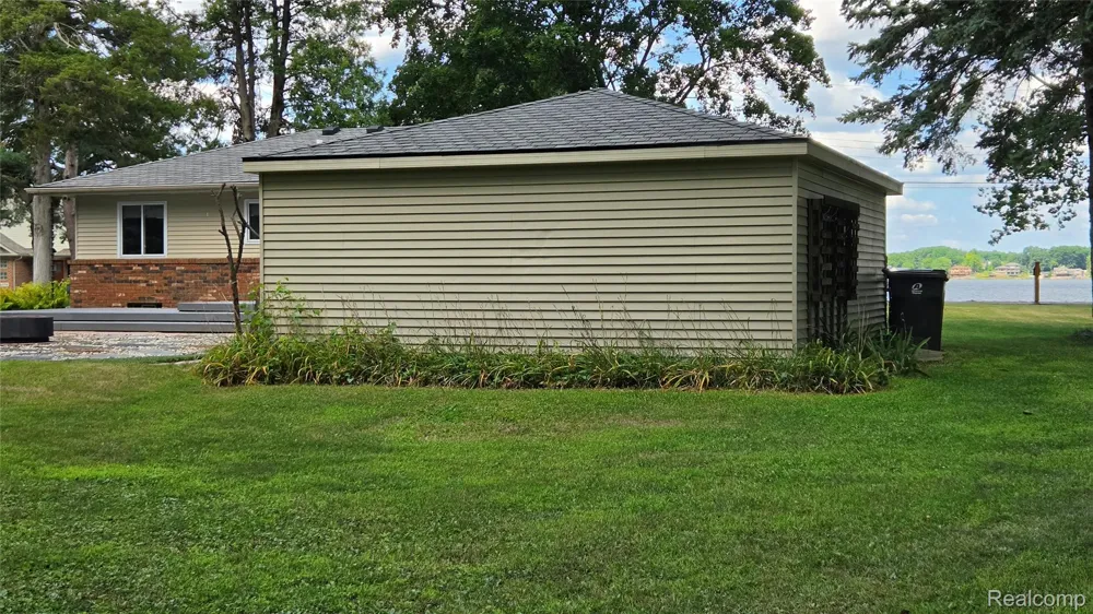 4357 Skusa Drive Genoa Township, MI 48116