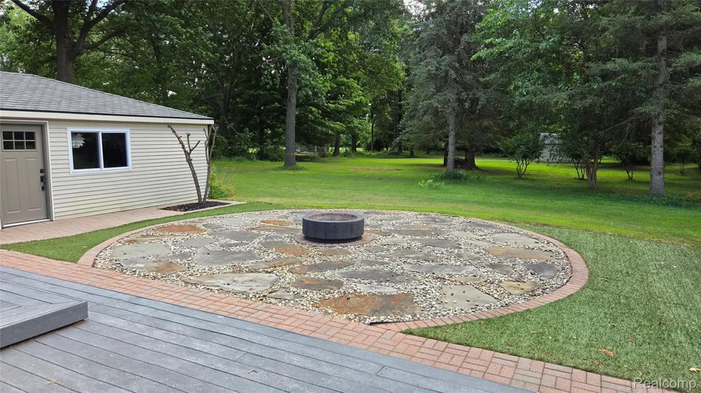 4357 Skusa Drive Genoa Township, MI 48116