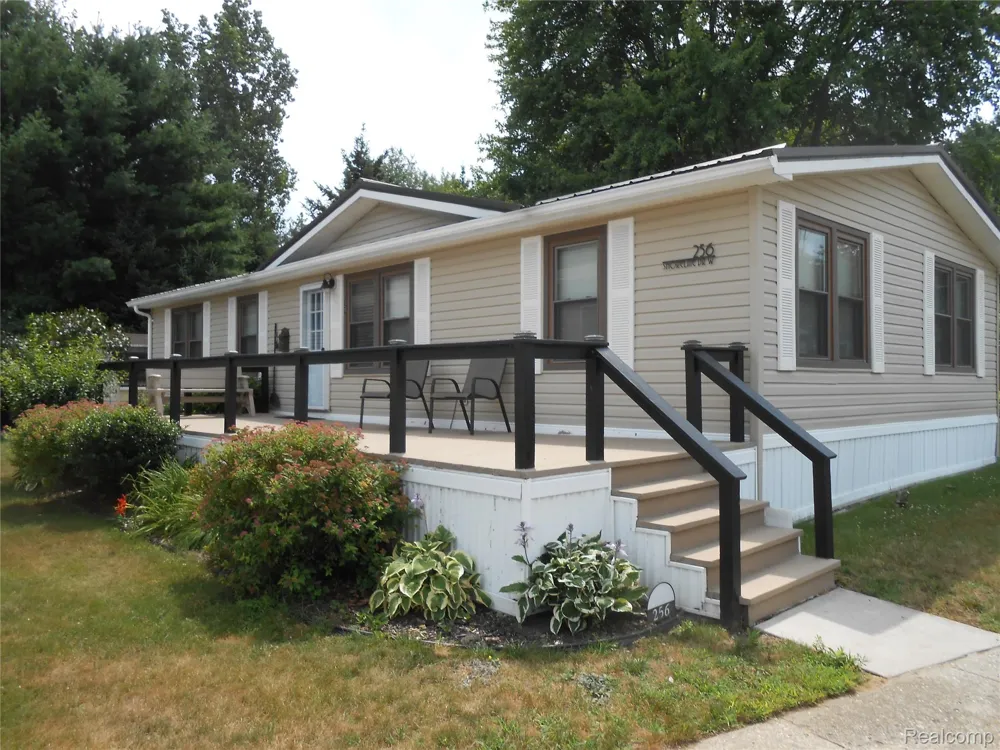 256 Shoreline Sanilac Township, MI 48469
