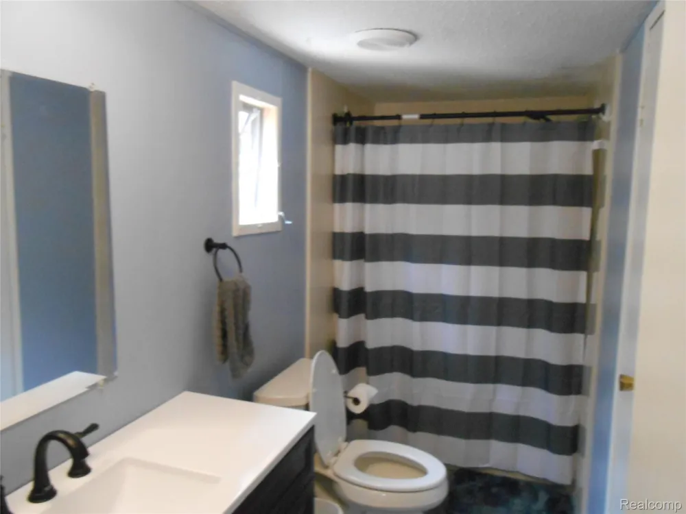 256 Shoreline Sanilac Township, MI 48469