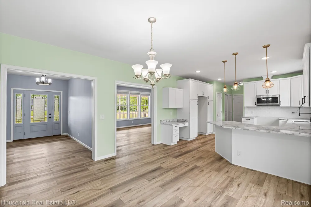 4730 River Hill Drive China Township, MI 48054