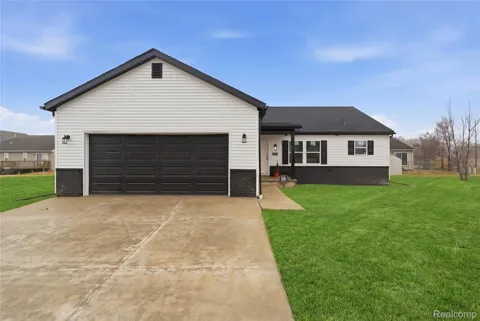 4339 Bridgeport Court