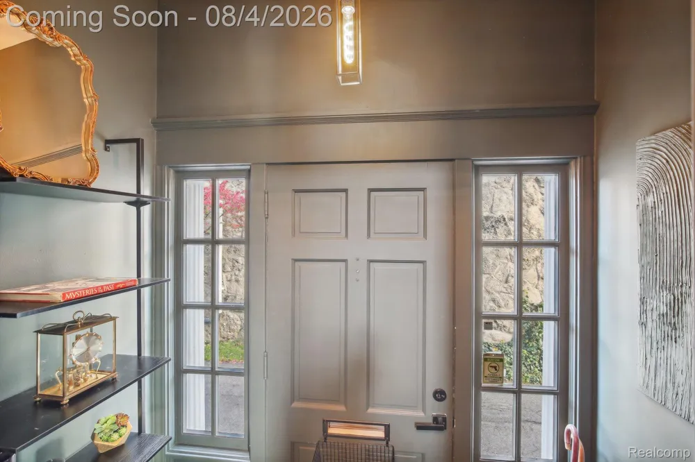 276 Lewiston Road Grosse Pointe Farms City, MI 48236