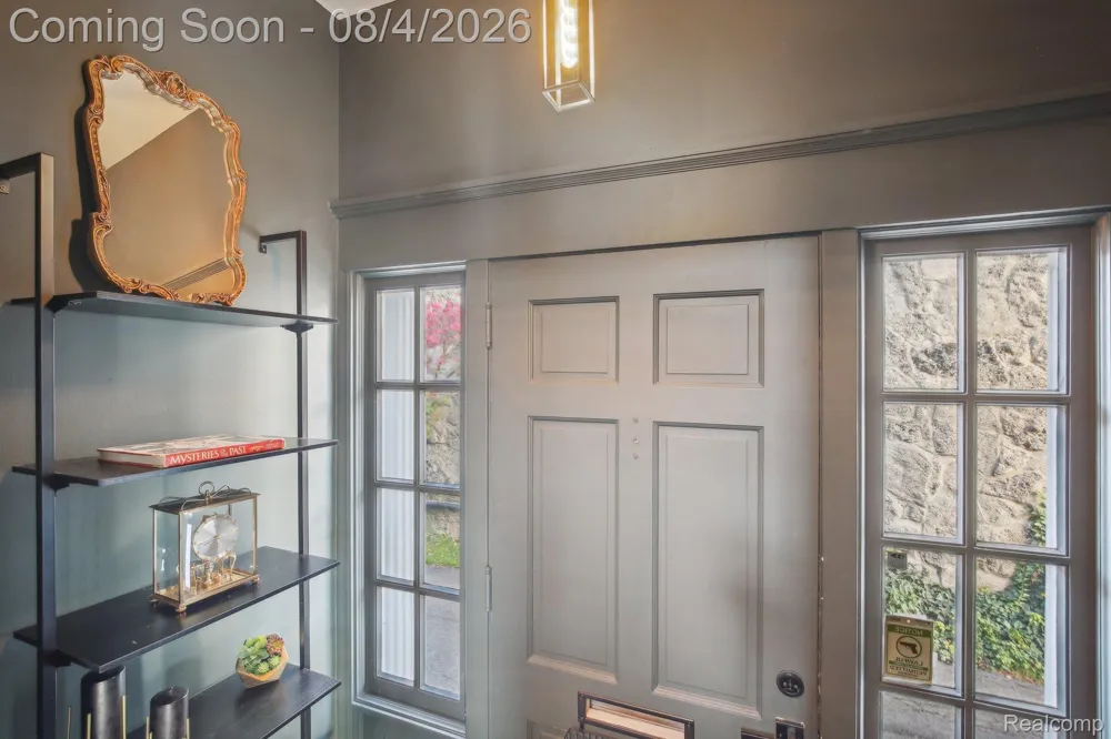 276 Lewiston Road Grosse Pointe Farms City, MI 48236