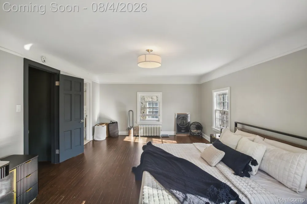 276 Lewiston Road Grosse Pointe Farms City, MI 48236