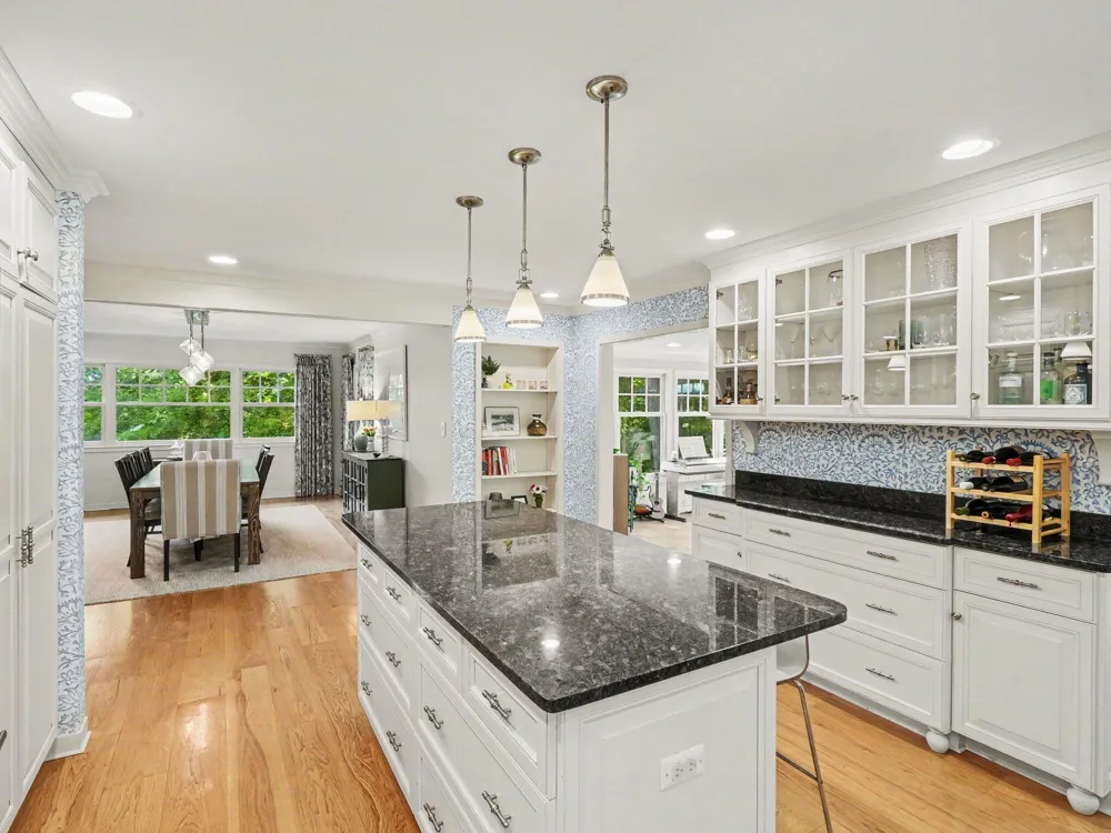 9 E Heatheridge Street Ann Arbor City, MI 48104