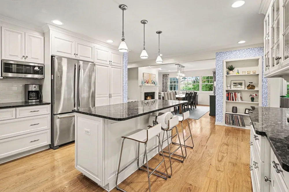 9 E Heatheridge Street Ann Arbor City, MI 48104