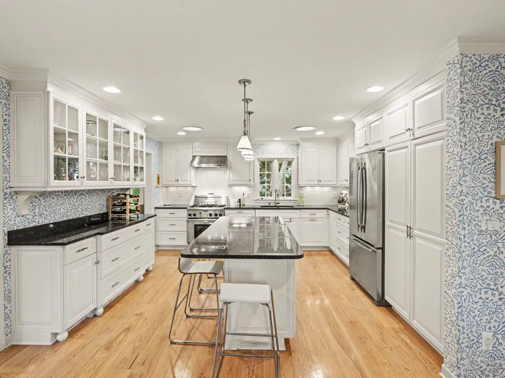 9 E Heatheridge Street Ann Arbor City, MI 48104
