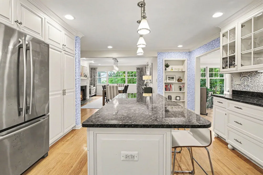 9 E Heatheridge Street Ann Arbor City, MI 48104