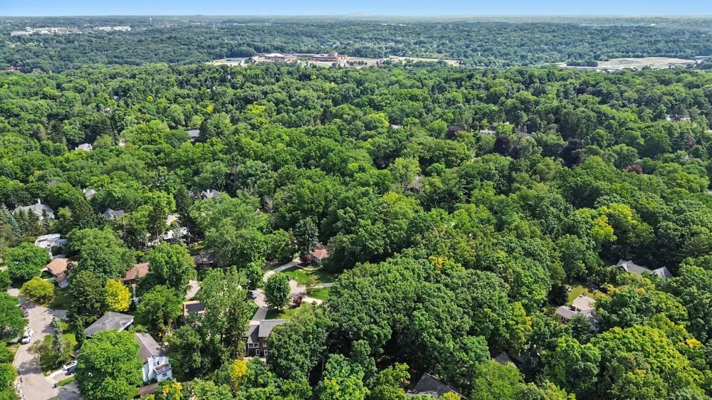 9 E Heatheridge Street Ann Arbor City, MI 48104