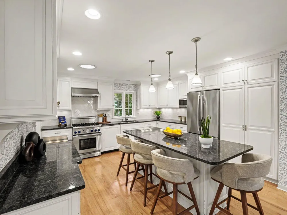 9 E Heatheridge Street Ann Arbor City, MI 48104