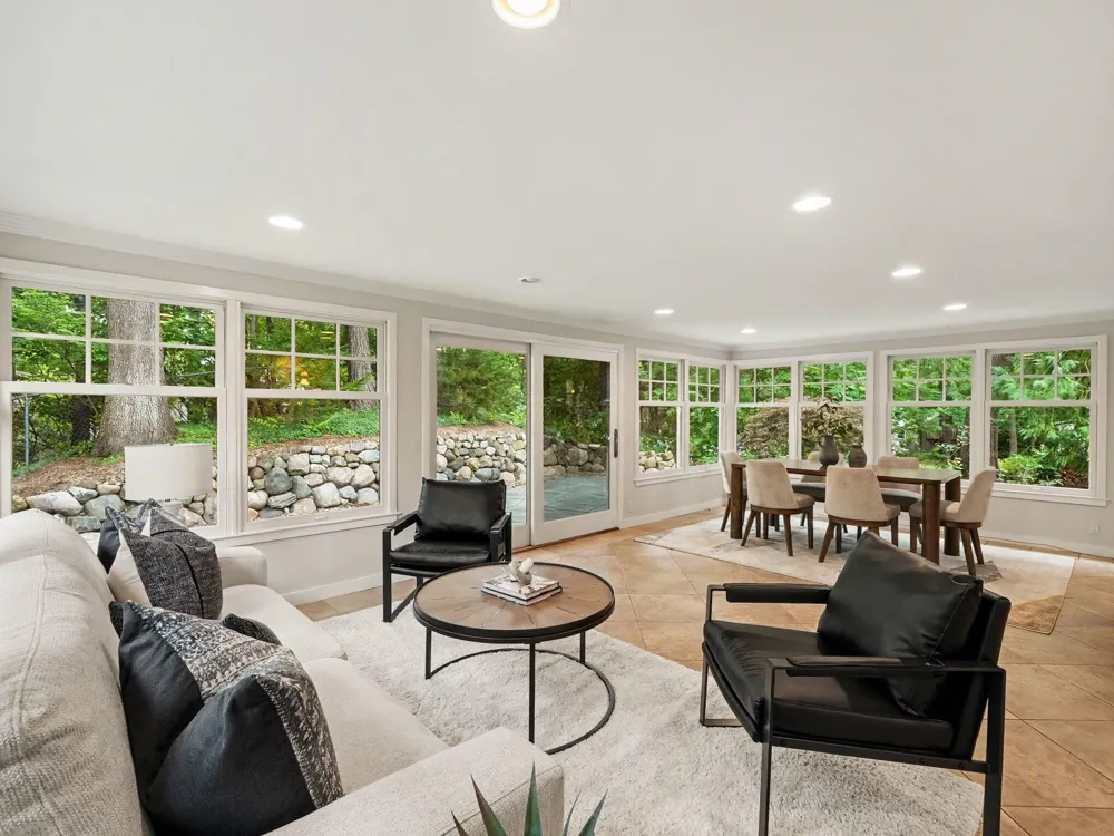 9 E Heatheridge Street Ann Arbor City, MI 48104