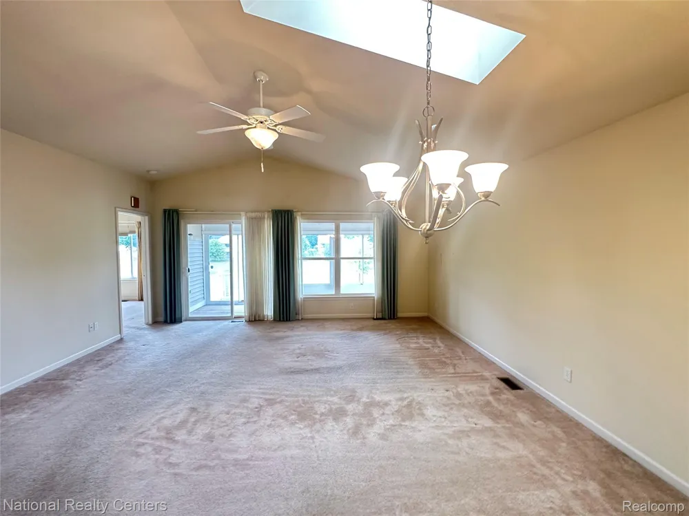 5164 Sandalwood Circle Grand Blanc Charter Township, MI 48439