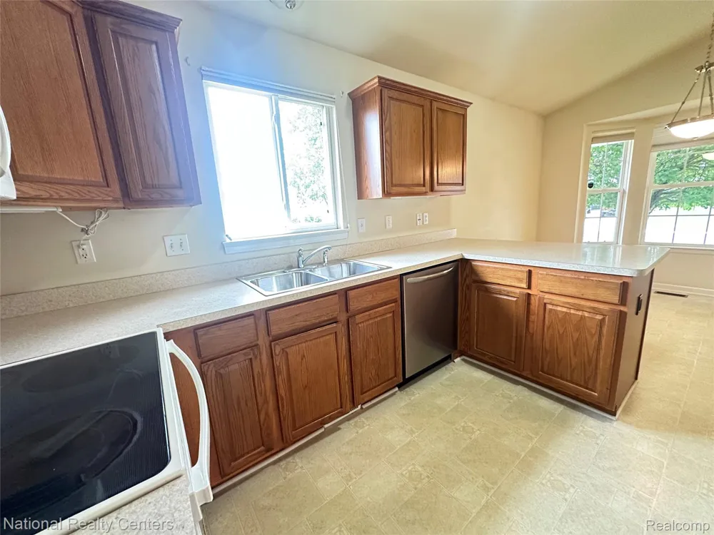 5164 Sandalwood Circle Grand Blanc Charter Township, MI 48439