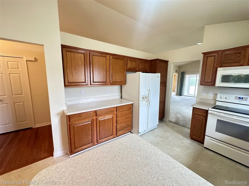 5164 Sandalwood Circle Grand Blanc Charter Township, MI 48439