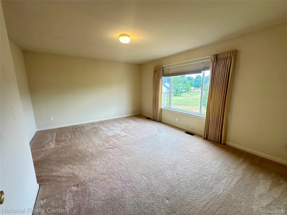 5164 Sandalwood Circle Grand Blanc Charter Township, MI 48439