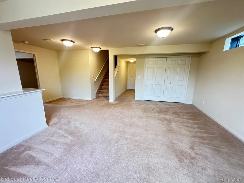 5164 Sandalwood Circle Grand Blanc Charter Township, MI 48439