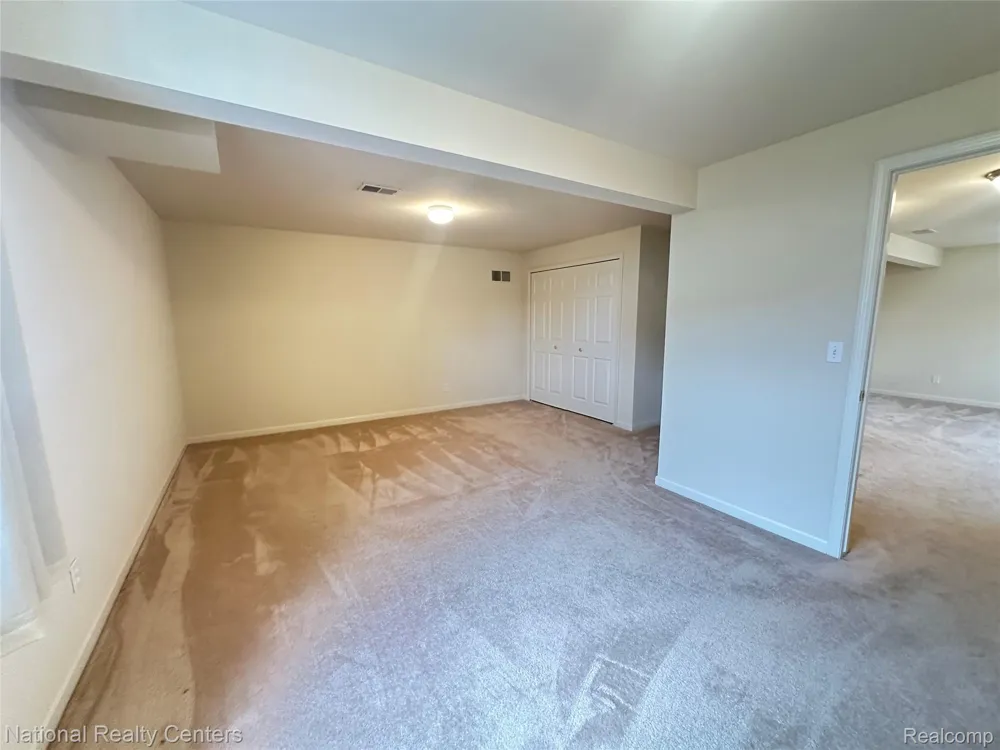 5164 Sandalwood Circle Grand Blanc Charter Township, MI 48439