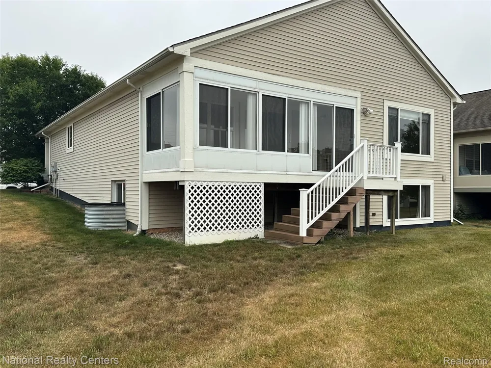 5164 Sandalwood Circle Grand Blanc Charter Township, MI 48439