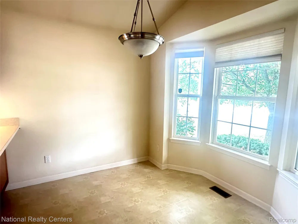5164 Sandalwood Circle Grand Blanc Charter Township, MI 48439