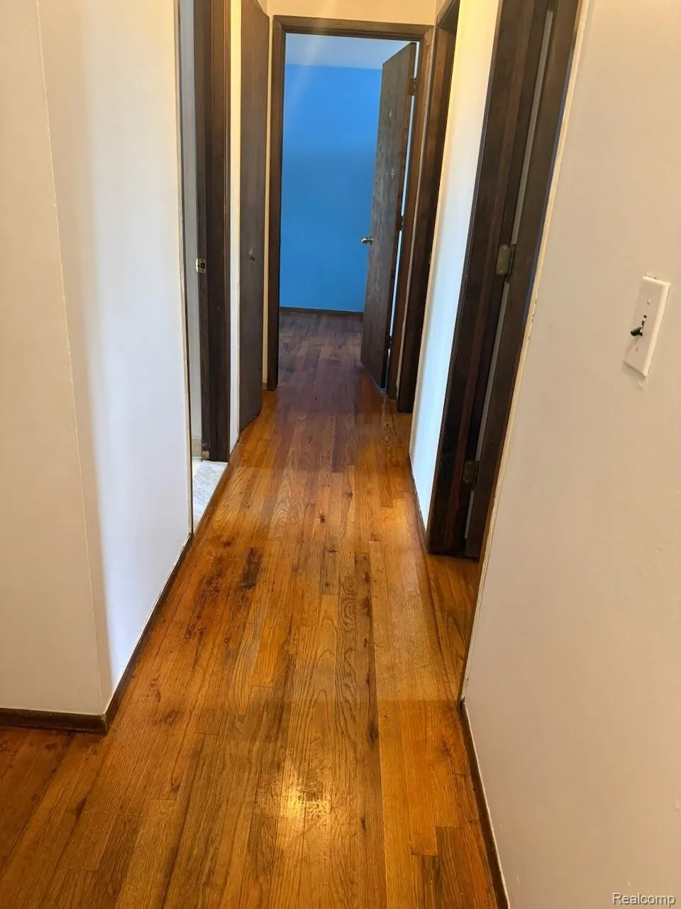 14641 Kingston Street Oak Park City, MI 48237