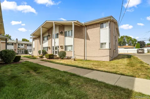 700 Harrison Boulevard