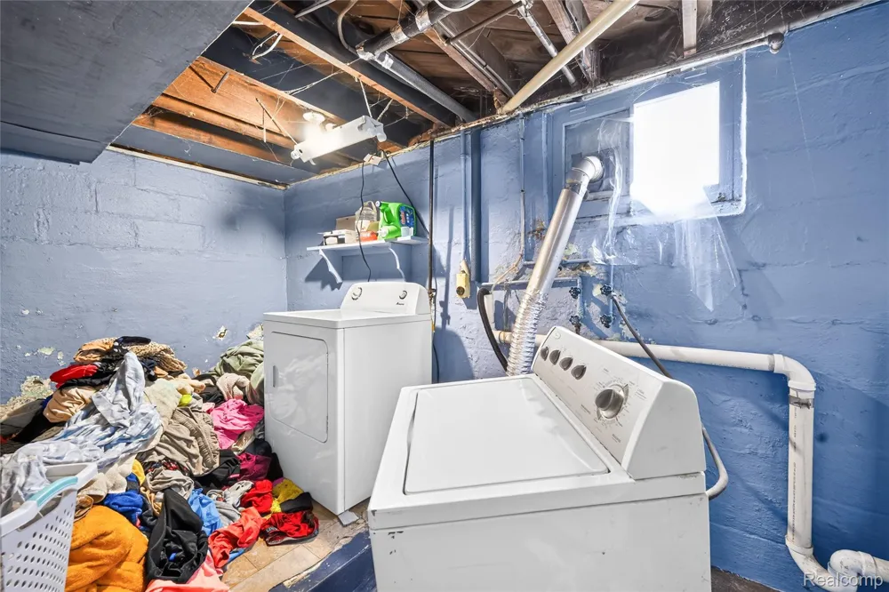1844 Osband Avenue Lansing City, MI 48910