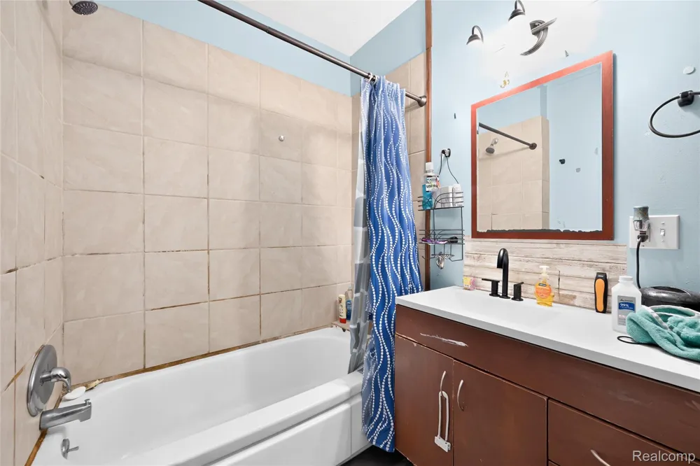 1844 Osband Avenue Lansing City, MI 48910