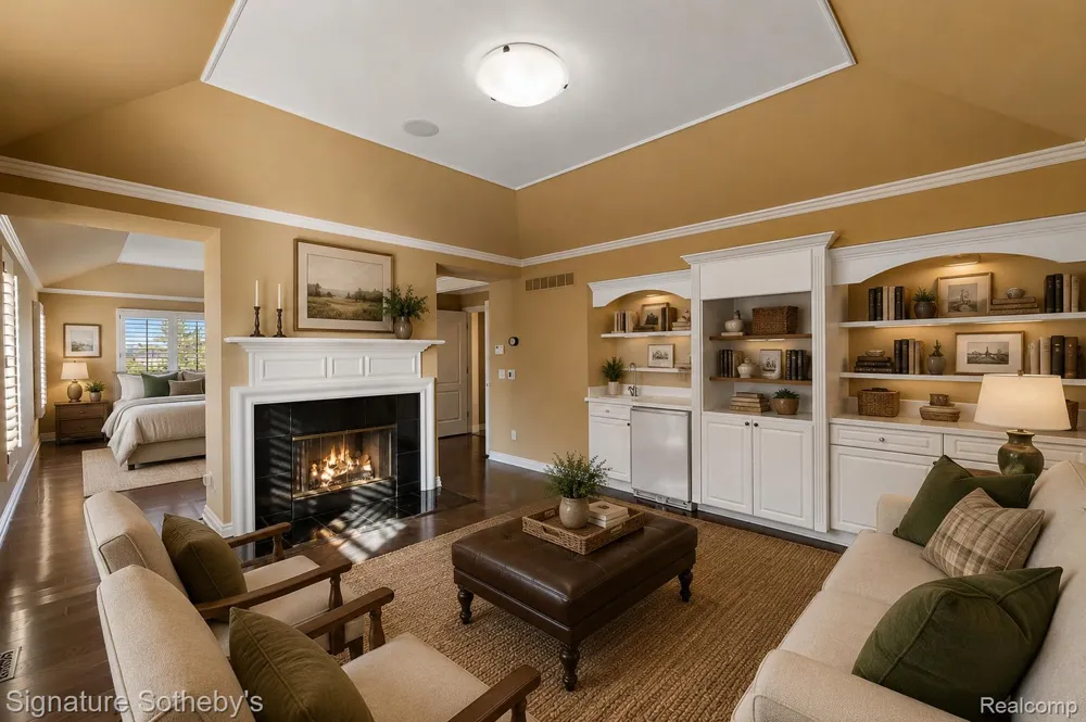 17862 Parkshore Drive Northville Township, MI 48168