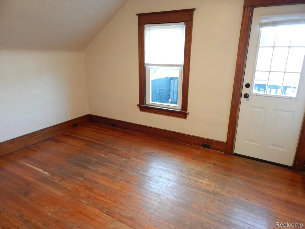 1218 Stanton Street Port Huron City, MI 48060